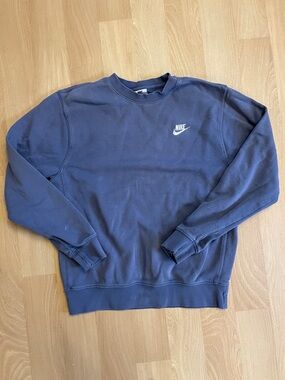 Nike Men's Blue Crewneck Sweatshirt with White Logo Size S